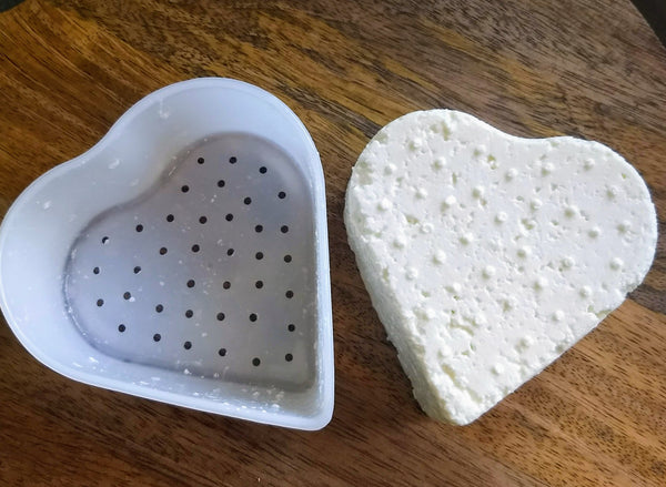 Hot Honey & Heart Cheese Night | Valentine Cheese Class + Kit Bundle